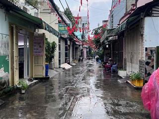Bán nhà chính chủ sổ hồng riêng quận 11 cách đầm sen 3 phút