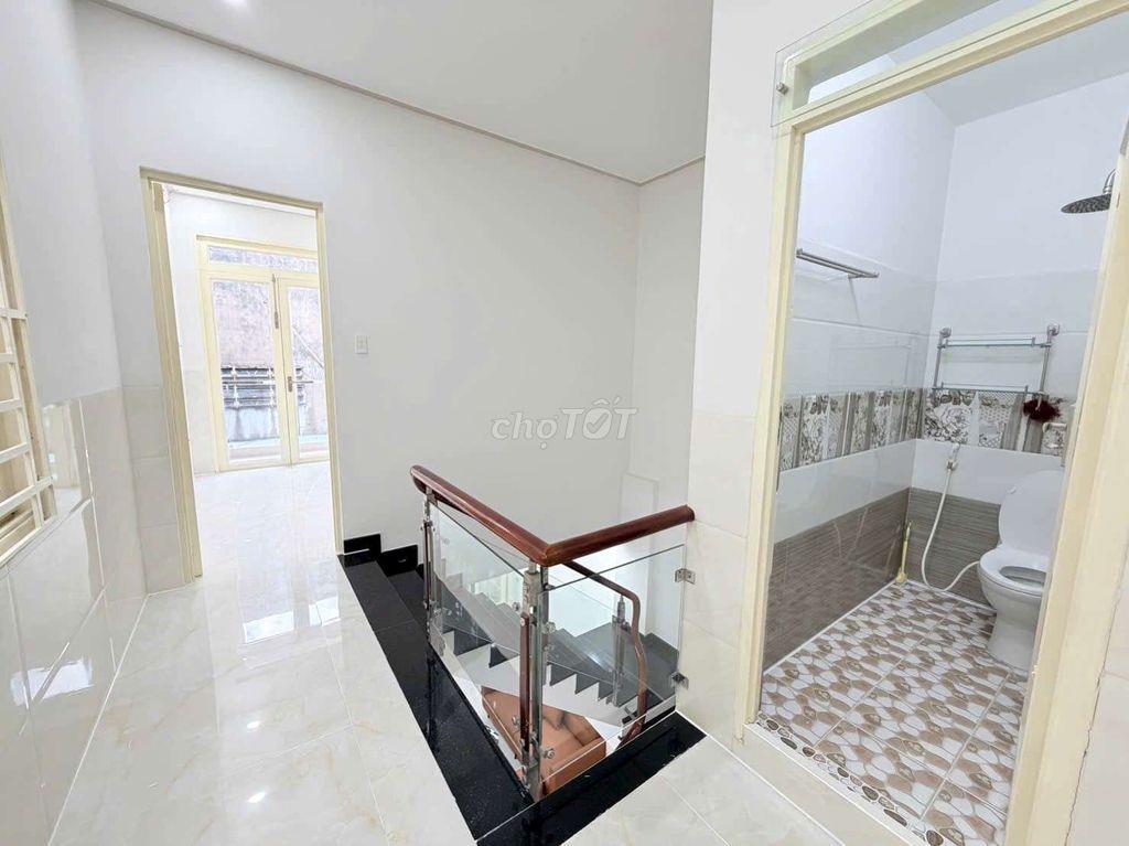 bán nhà hẻm 4m văn cao 4mx11m 1 lầu 2pn 2wc