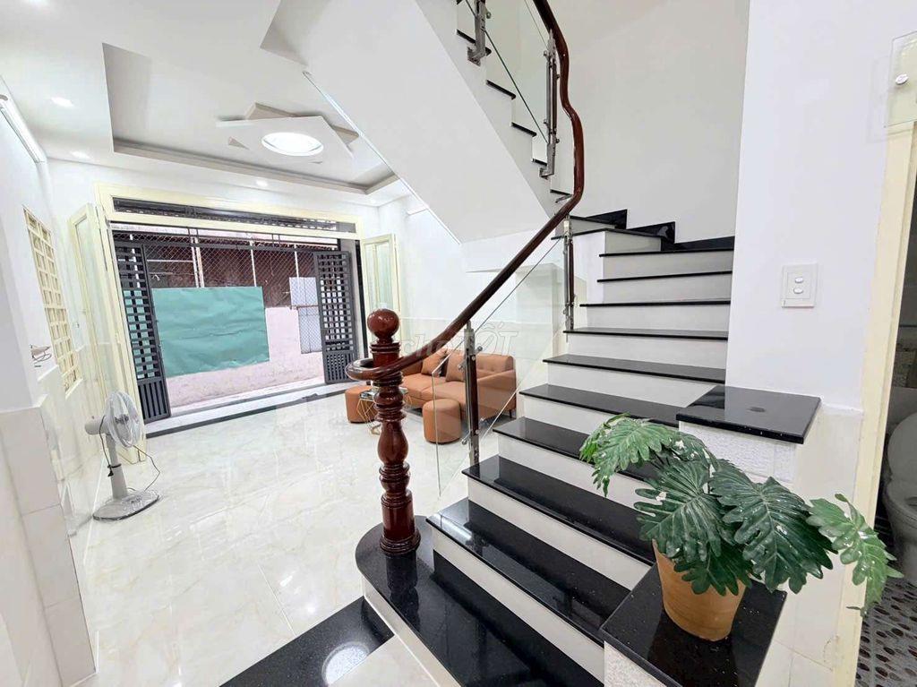bán nhà hẻm 4m văn cao 4mx11m 1 lầu 2pn 2wc