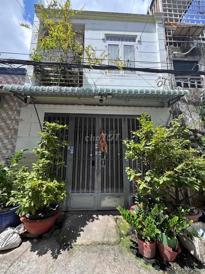 Siêu phẩm 50m2 Khu Tên Lửa chỉ hơn 4 tỷ.