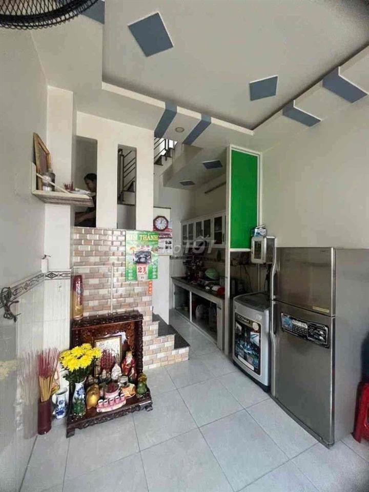 Nhà 4 tầng, hẻm xe tải, ngay đường Tên Lửa, nhỉnh 2 tỷ