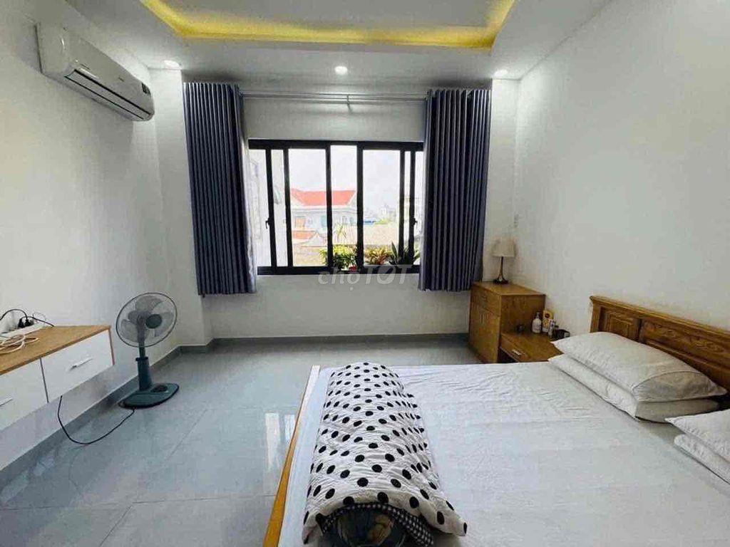 NHÀ - LÊ VĂN QUỚI - DT: 4M x 23M - 4TẦNG