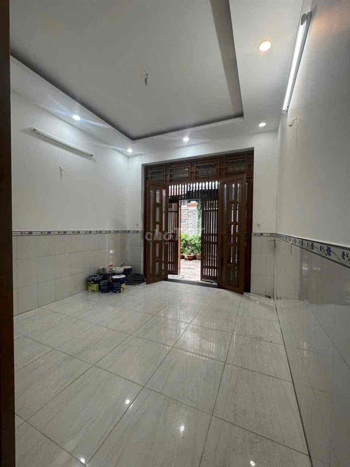 CHO THUÊ NHÀ 413 LÊ VĂN QUỚI - 3TẦNG - 10TR/THÁNG
