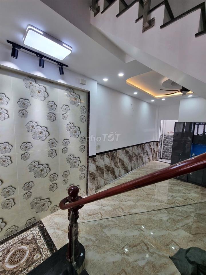 Cần bán nhà mặt tiền đường số khu tên lửa