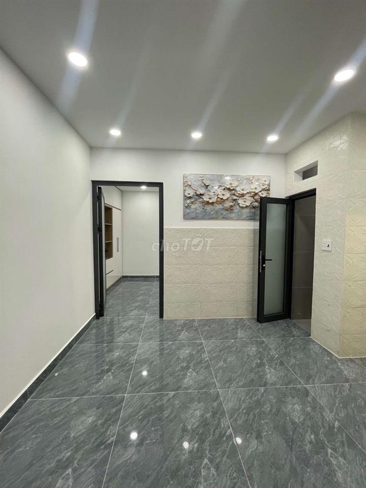 NHÀ MỚI 60m2 FULL NỘITHẤT,GẦN MẶT TIỀN,SÁT TÊN LỬA.CHỈ 4,98 TỶ TL