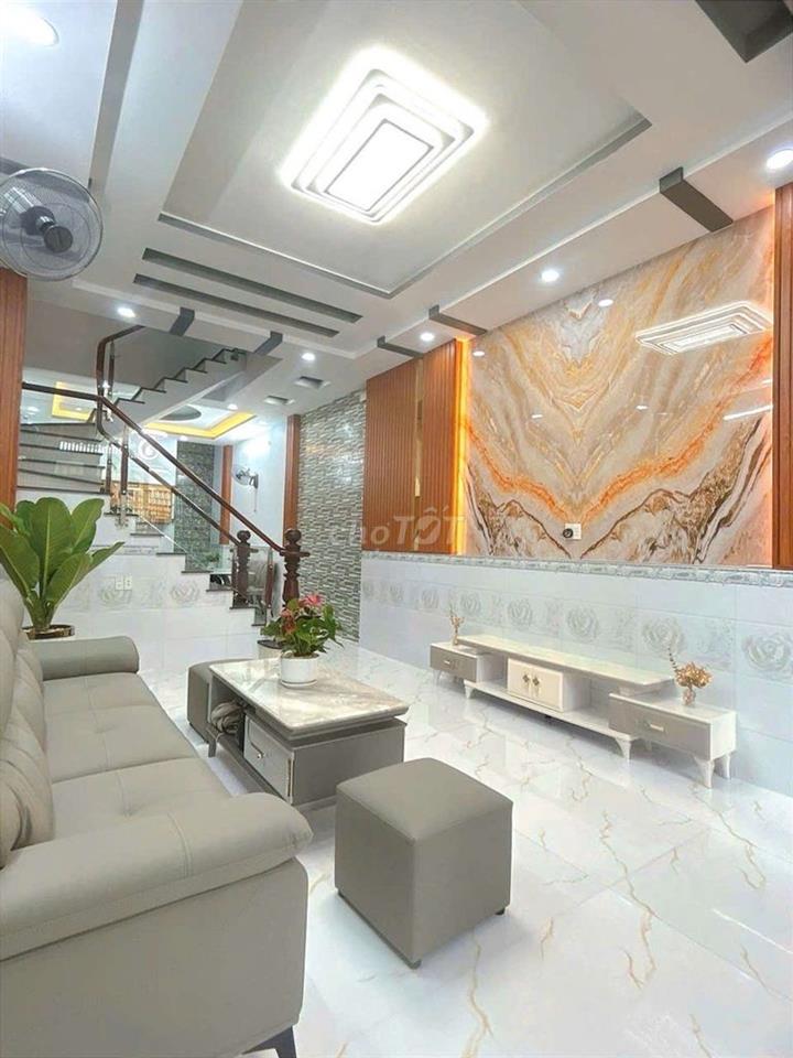 NHÀ ĐẸP 4 TẦNG 58m2 NGAY CHỢ CÂY DA SÀ,TÊN LỬA.4PN CHỈ 6,6 TỶ TL