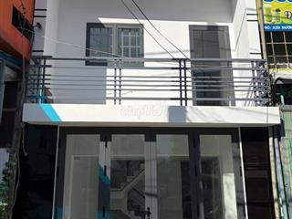 Nhà mặt tiền đối diện trường cấp 2 tiện kinh doanh