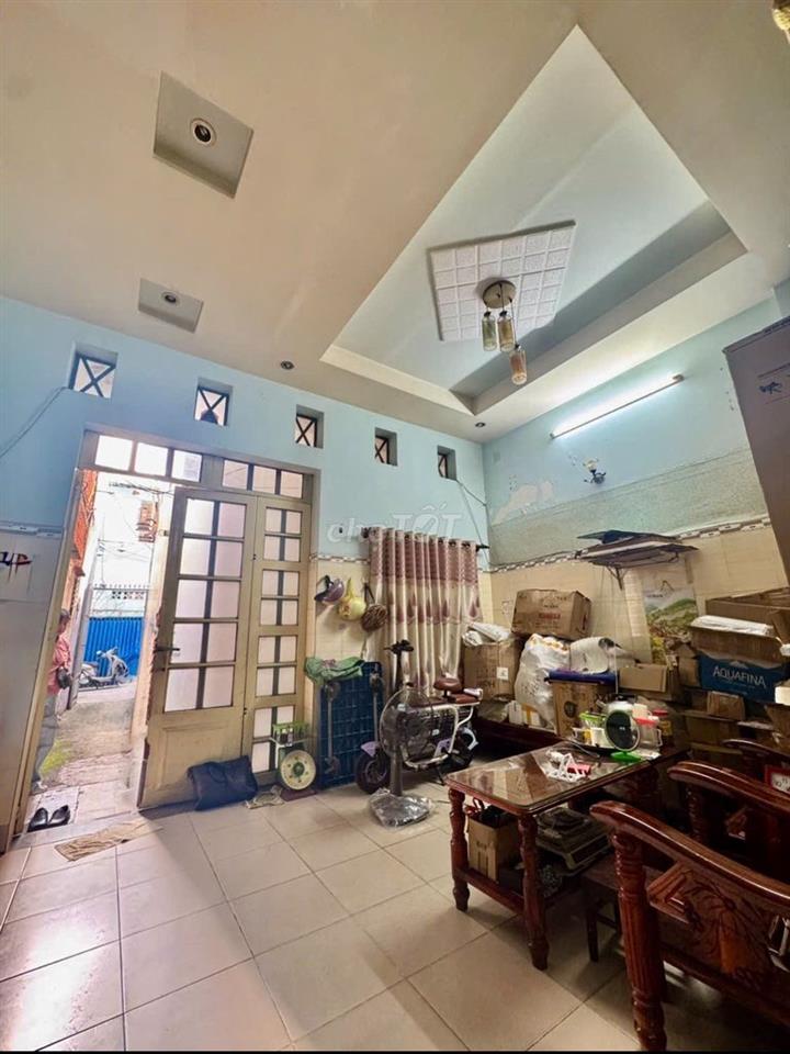 Nhà Bình Tân - 5,5m dài 7m 4 lầu 5PN ngay Tân Phú giá 3.4 tỉ - SHR