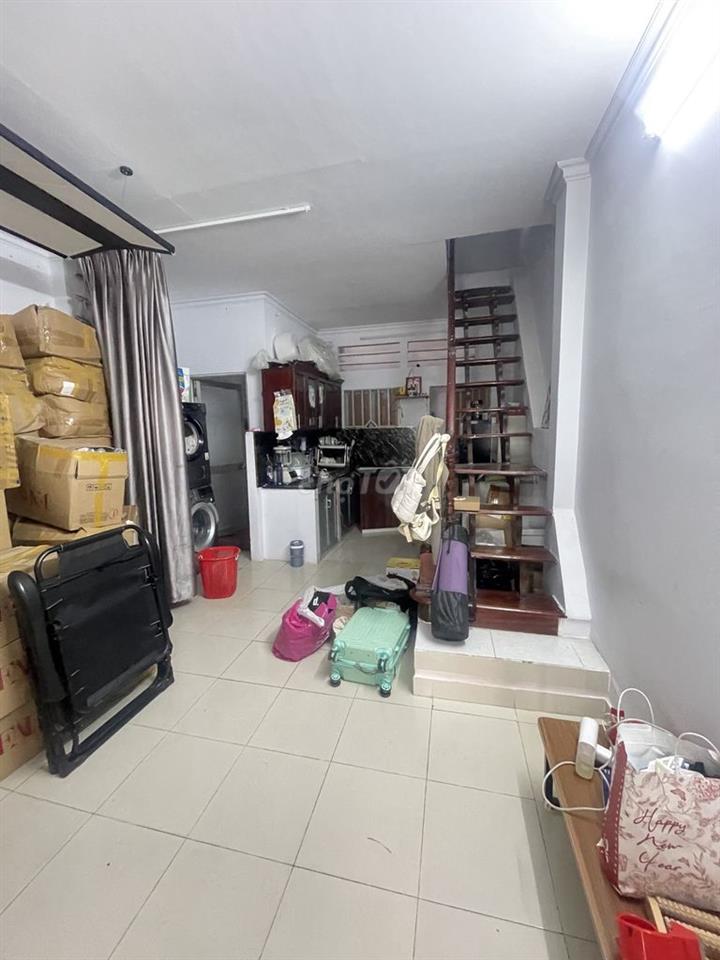 Nhà nguyên căn MTKD Nguyễn Hữu Dật 4x18 lửng đúc