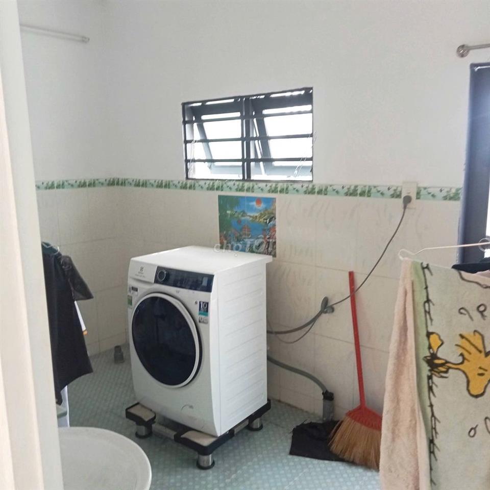 Nhà nguyên căn MTKD T6 4 tấm 