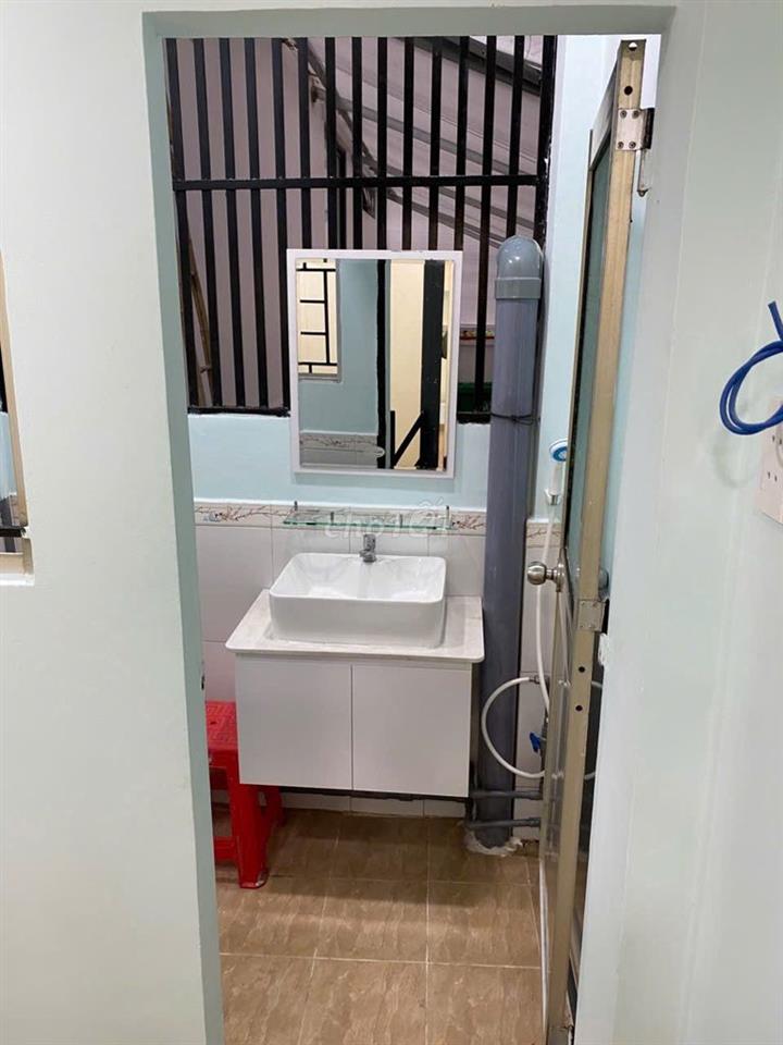 Bán nhà hẻm Nguyễn Hữu Tiến 3x8,2 nhà mới