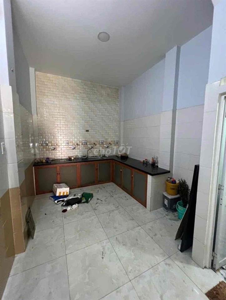 Cho thuê nhà MTKD Lê Sát, gần Gò Dầu 1 lầu