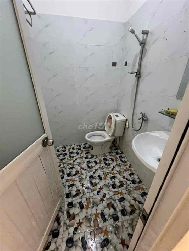 Cho thuê nhà MTKD Lê Sát, gần Gò Dầu 1 lầu