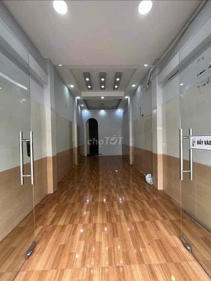 Cho thuê nhà MTKD Lê Sát, gần Gò Dầu 1 lầu