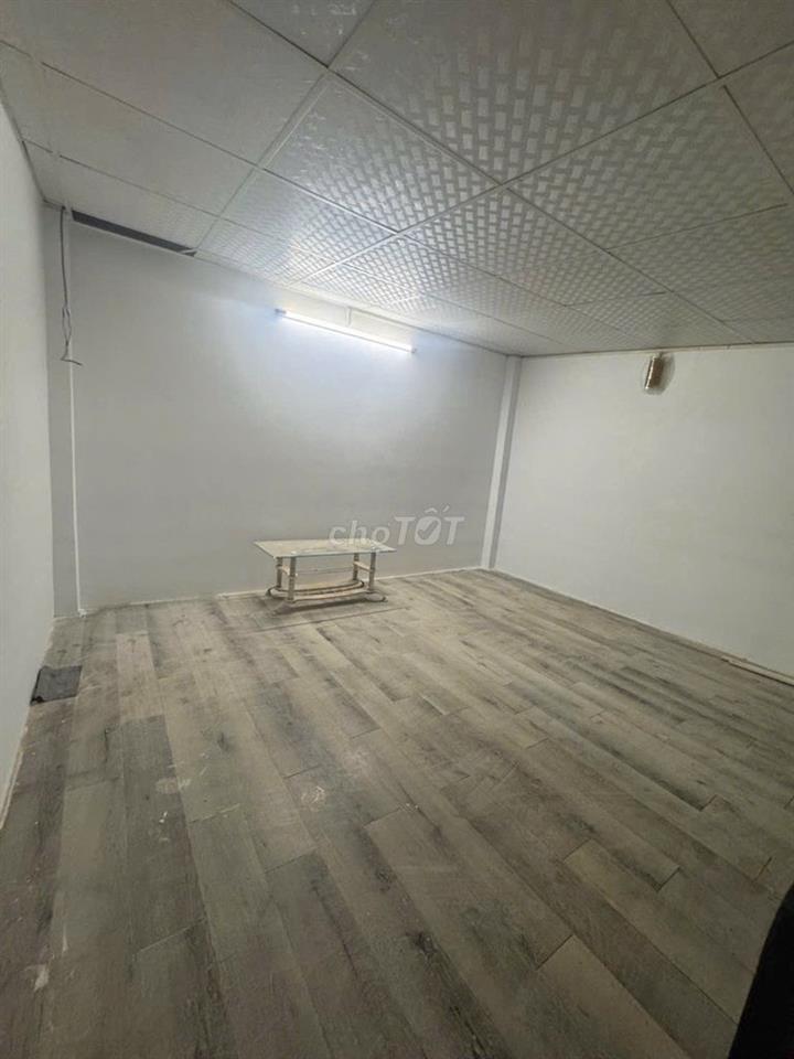 Chủ ngộp bán gấp nhà 45m giá nhỉnh 4 tỷ sát ảon tân phú