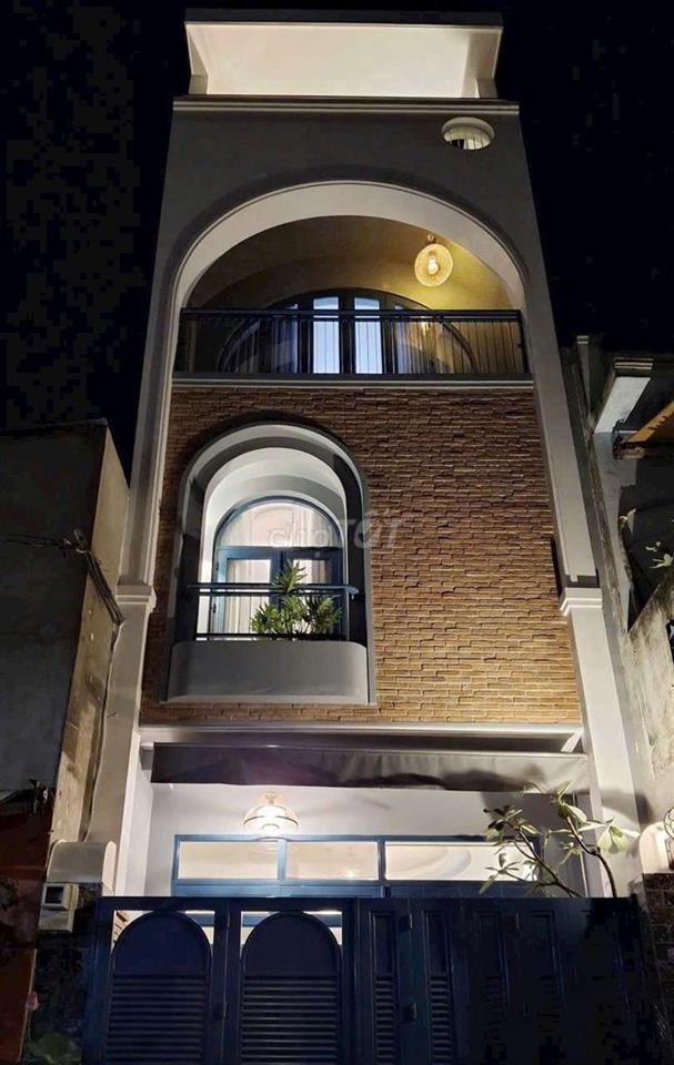 Cần bán nhà 1/ Lê văn quới.