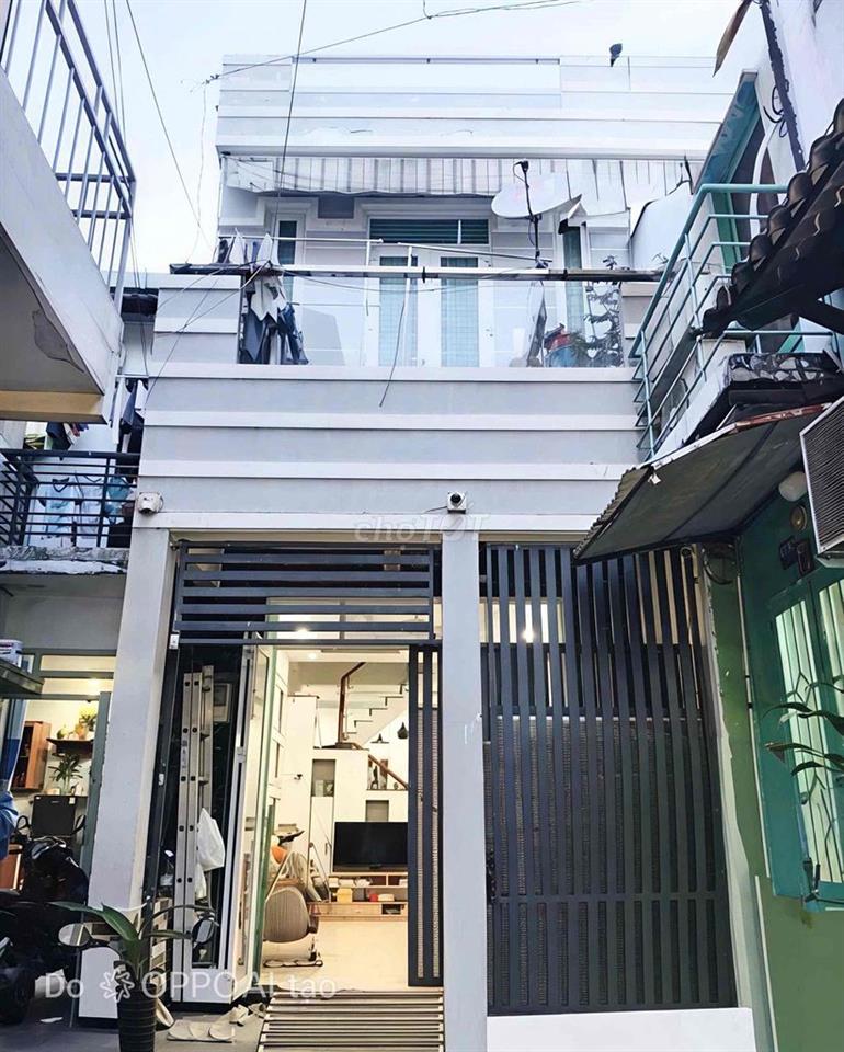 Nhà 2 tầng Tỉnh Lộ 10 giáp Bà Hom Q6, nở hậu 5.2m, 54m2, 3PN, giá 4ty3