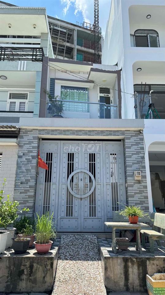 Bán Nhà An Dương Vương, Đường 10m Thông Xe Tải, Gần Võ Văn Kiệt, 5ty9