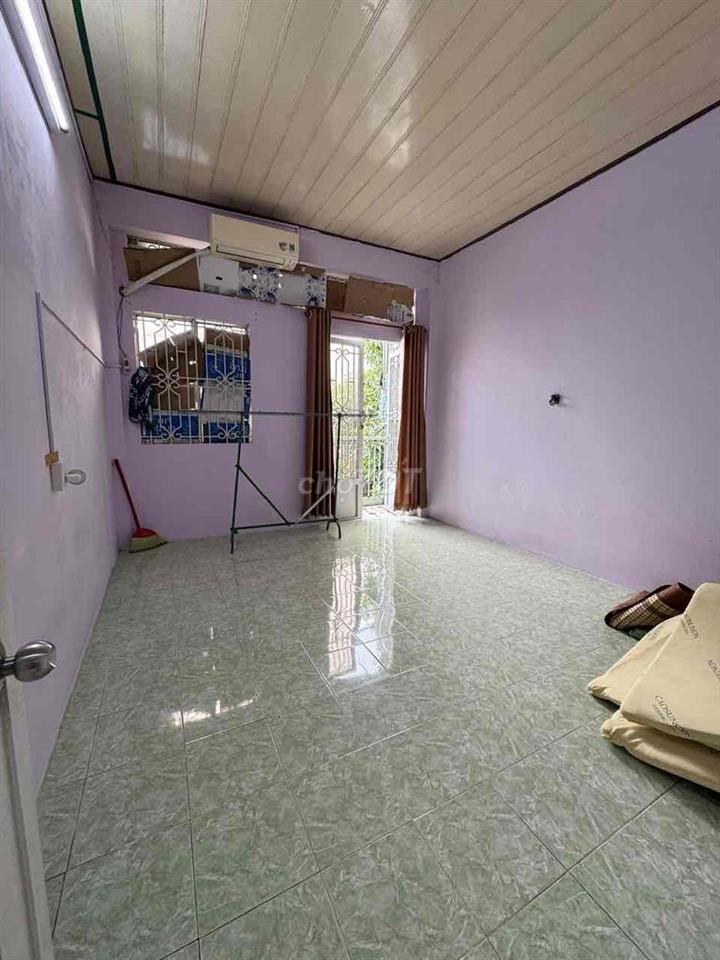 Bán nhà Tỉnh Lộ 10 giáp Bà Hom Q6, không lộ giới, hẻm xe hơi, 2ty8