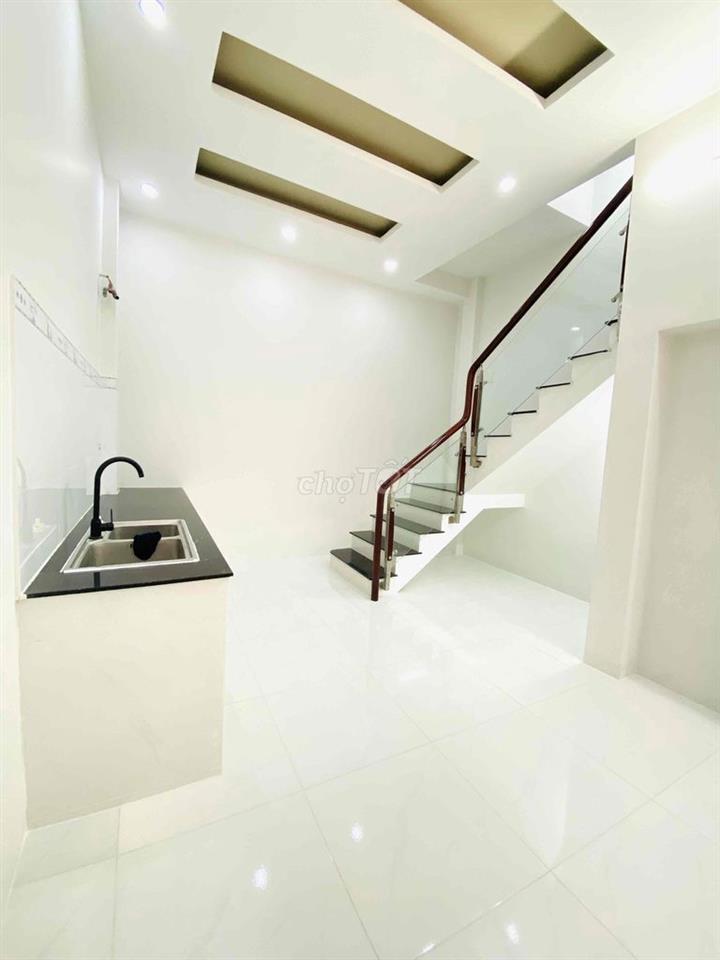 Nhà 3 Tầng, Phú Thọ Hoà, 35m2, giá Nhỉnh 4 tỷ.
