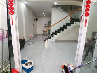 Nhà cho thuê Đình Tân Khai (2PN 2WC) sẵn máy lạnh vàn các nt cơ bản
