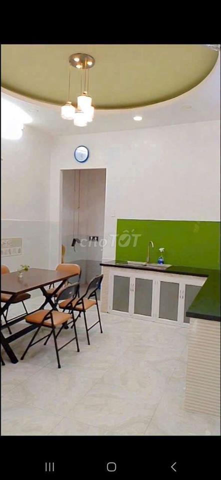 Nhà cho thuê Chiến Lược ngay sau BV Bình Tân (3PN 3WC) nội thất cơ bản