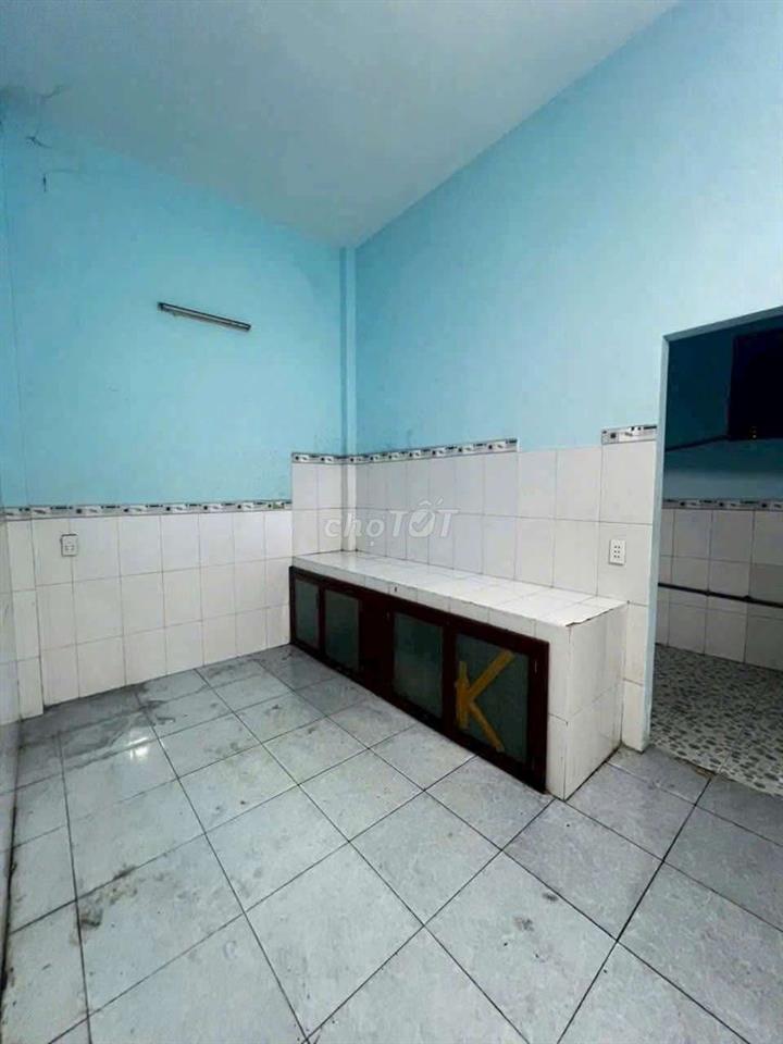 Nhà cho thuê Gò Xoài, BT (2PN 2WC) hẻm 4m, nhà trống vô ở ngay