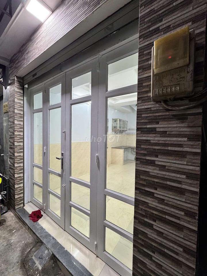 Nhà cho thuê Lạc Long Quân, TB (2PN 2WC) hẻm ba gác, nhà trống ở ngay
