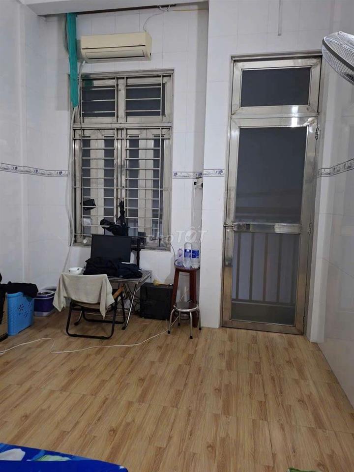 Nhà cho thuê Hương Lộ 2, BTĐ (2 lầu 3PN 3WC) hẻm 8m nhà trống ở ngay