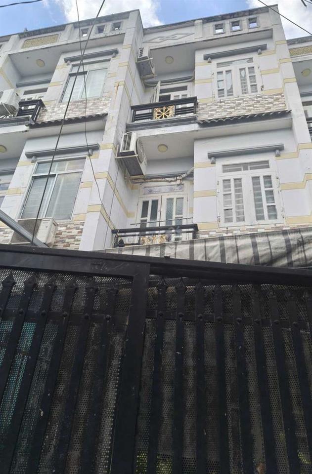 Nhà cho thuê An Dương Vương, Q6 (2PN 3WC) hẻm 6m có sẵn 2 máy lạnh, tủ