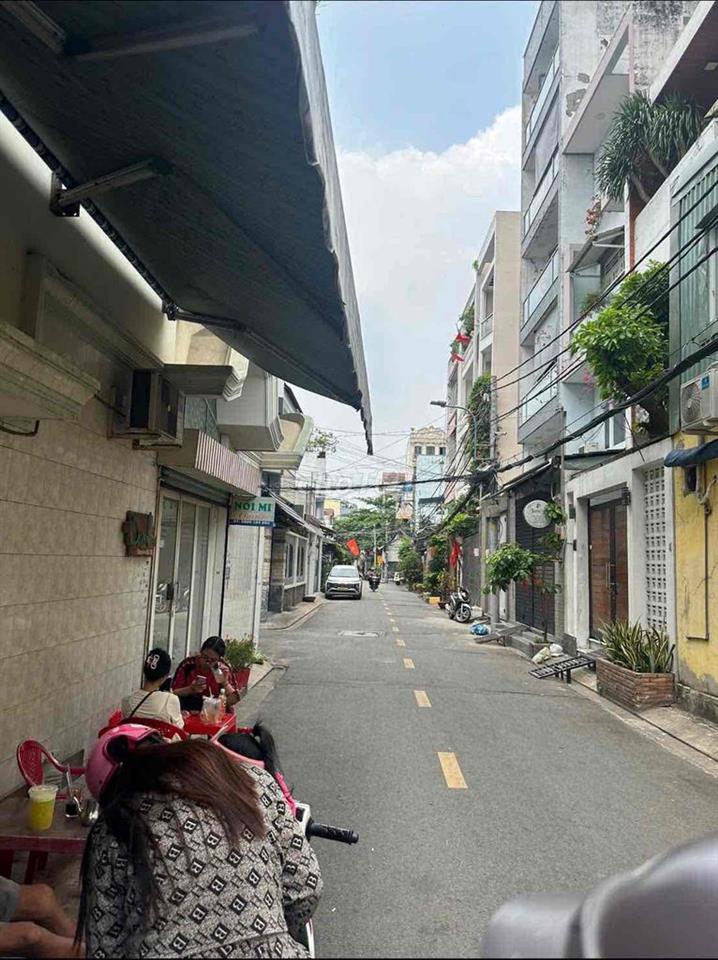 nhà 3 tầng khu tên lửa bình tân