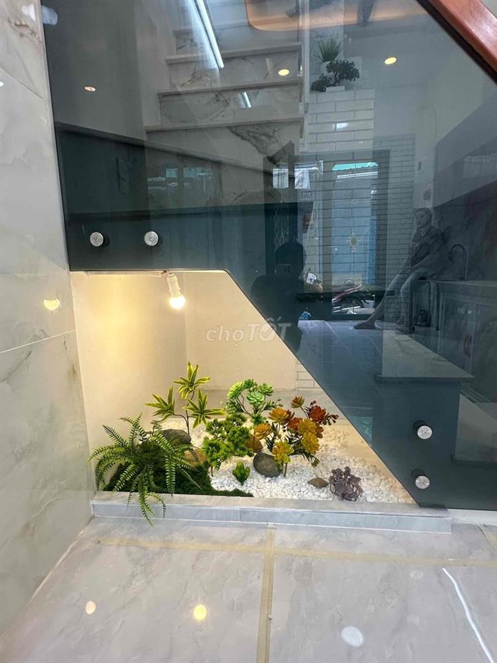 nhà 3 tầng khu tên lửa bình tân