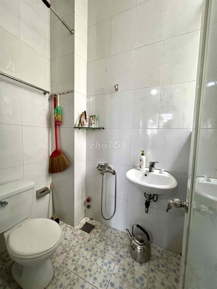 Nhà 1T 2L 3PN 3WC HXH Mã Lò Hương Lộ 2 chỉ 5.x tỷ SHR Hoàn công đủ