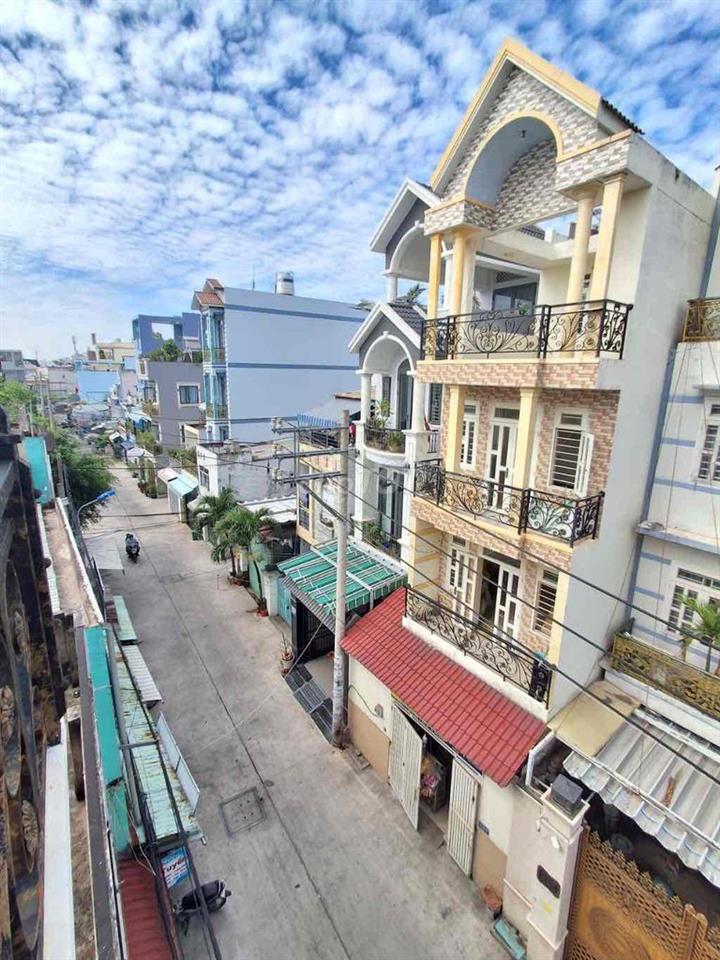 NHÀ HẺM 168 BÌNH TRỊ ĐÔNG 60m HẺM 6M THÔNG 3LẦU