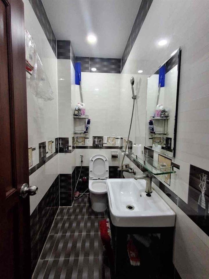 NHÀ HẺM 168 BÌNH TRỊ ĐÔNG 60m HẺM 6M THÔNG 3LẦU