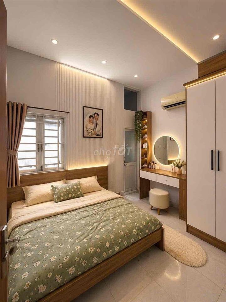 NHÀ ĐẸP LÊ VĂN QUỚI, HẺM 8m, DIỆN TÍCH 71m2,CHỈ NHỈNH 7 TỶ