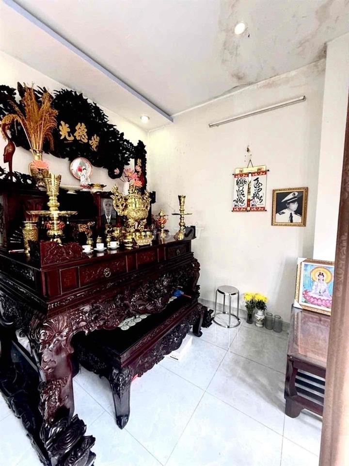 NHÀ ĐẸP LÊ VĂN QUỚI, HẺM 8m, DIỆN TÍCH 71m2,CHỈ NHỈNH 7 TỶ