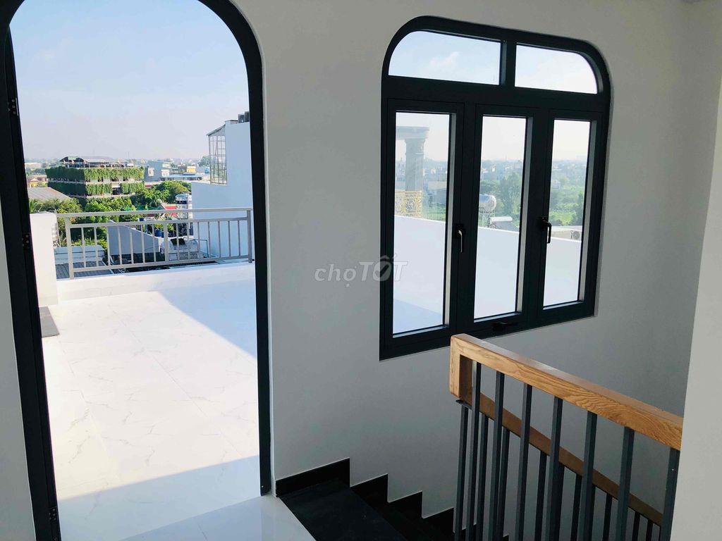 Nhà 5 tầng. Đưởng nhựa 7 m. Hem 1768 Đường TL 10. Phường Bình Tân. HCM