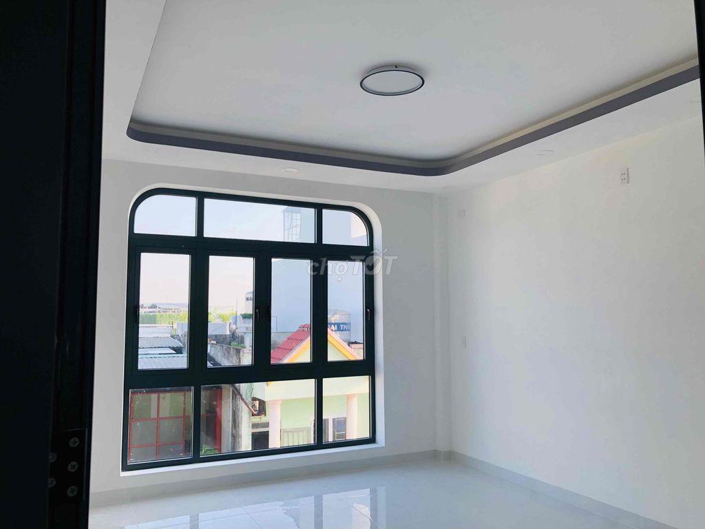 Nhà 5 tầng. Đưởng nhựa 7 m. Hem 1768 Đường TL 10. Phường Bình Tân. HCM