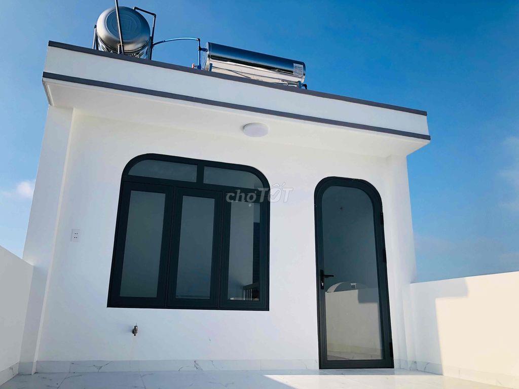 Nhà 5 tầng. Đưởng nhựa 7 m. Hem 1768 Đường TL 10. Phường Bình Tân. HCM