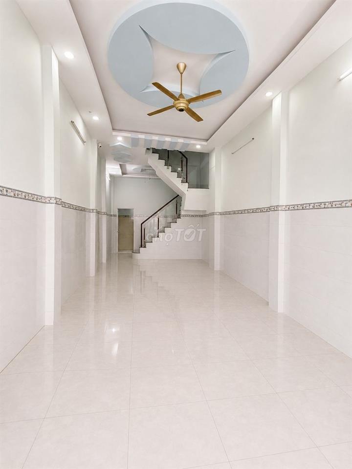 Chính Chủ Bán Nhà Hẻm 3 Tầng, Sổ Hồng Riêng
