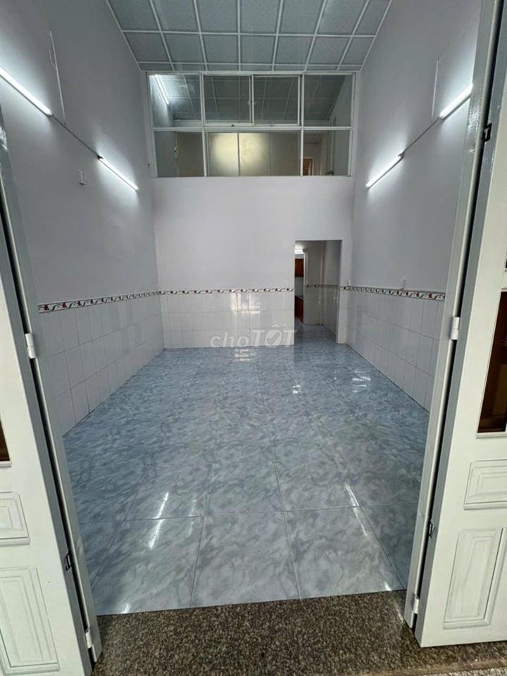Chính chủ bán nhà hẻm xe hơi đường Lê Đình Cẩn , Phường Tân Tạo