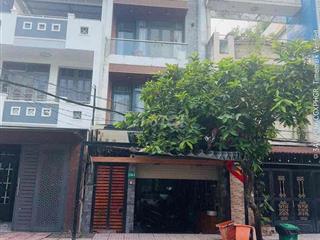 Chính chủ bán gấp R4.5*D20 mặt tiền