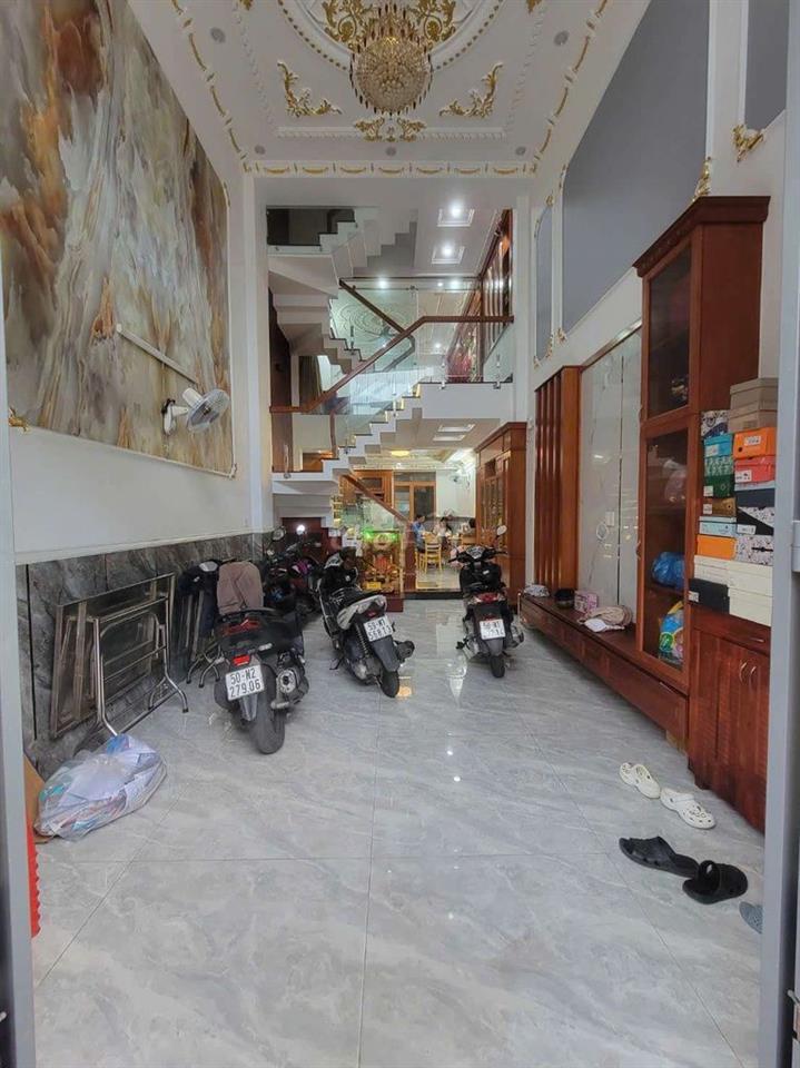 NHÀ ĐẸP 4 TẦNG FULL NT NGAY MÃ LÒ, LÊ VĂN QUỚI.SÁT TÊN LỮA.4PN.7 TỶ TL