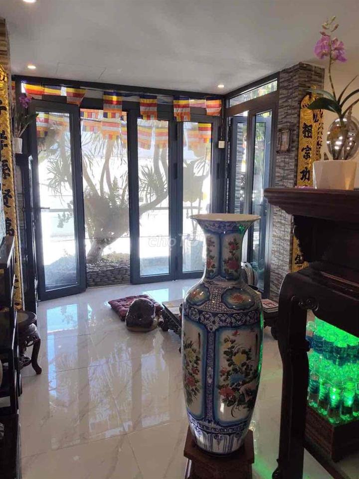 Bán nhà 1sẹc đường 18b, hẻm 8m thông Gò xoài, sổ Hồng, pháp lý chuẩn