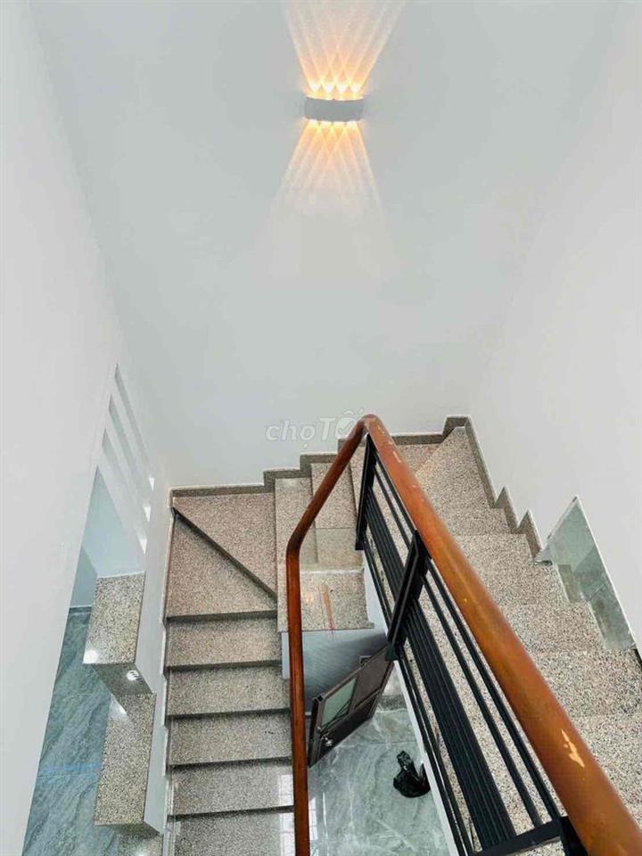 Bán nhà Liên khu 4-5, BHHB, BTan, 60m2, 1 lầu hẻm 7m thông, hía 4tỷ850