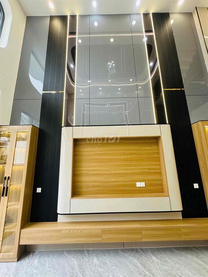 Bán nhà 1/ đường số 10( Lk 5-6 ) , P. bình tân, 68m2-4pn-4wc- hẻm ô to