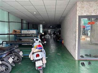 Cho thuê kho 700m2 mặt tiền , BHHB, xưởng ráp , đg cont , giá 40tr
