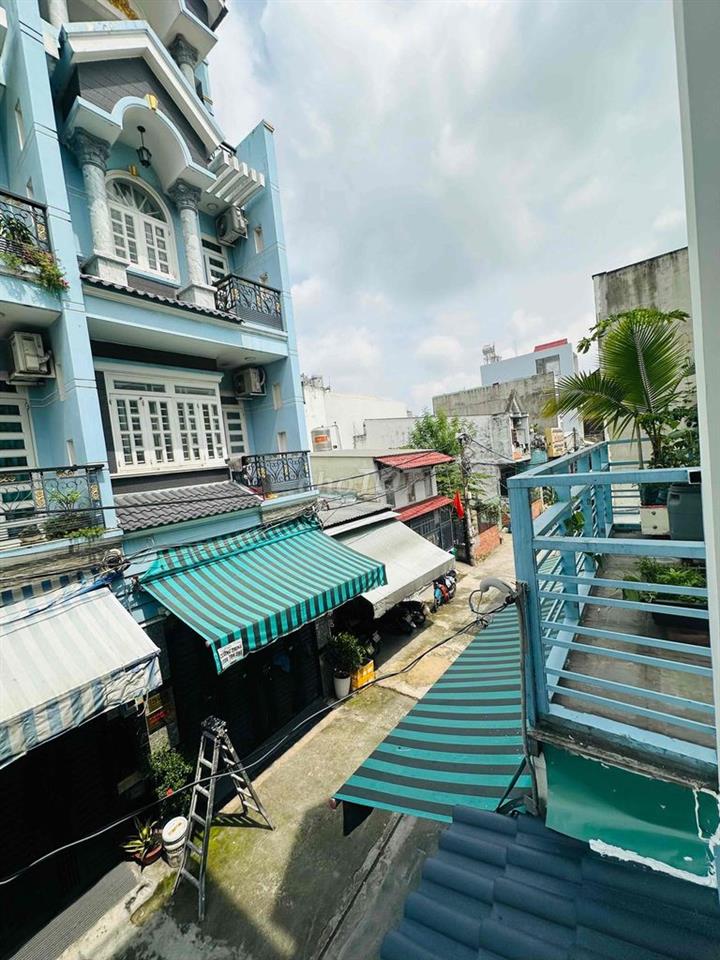 Bán Nhà 2/ Liên khu 5-6, 40m2 - 2 lầu- 3PN- 3WC - 1 ST , hẻm 6m ô tô