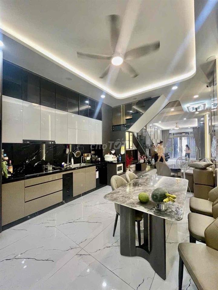 chính chủ bán gấp nhà ở Đ, Đình Nghi Xuân - Bình Tân